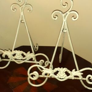 VINTAGE ORNATE METAL EASELS